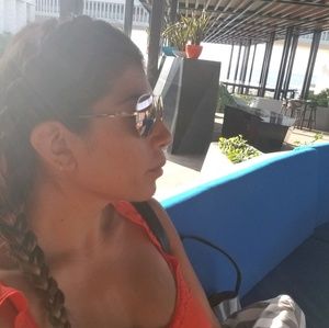 Meet your Posher, Joanna